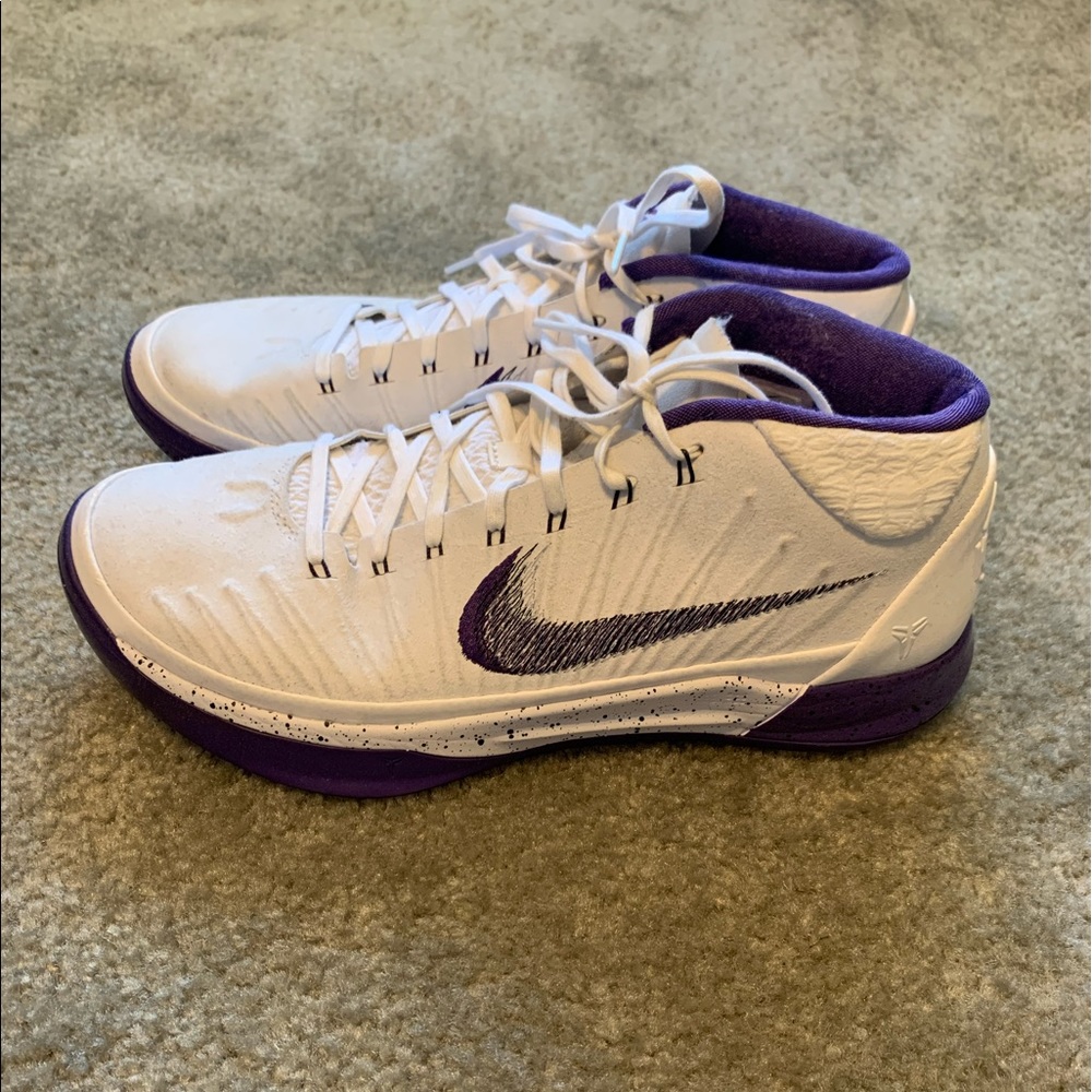 Kobes - Picture 2 of 4
